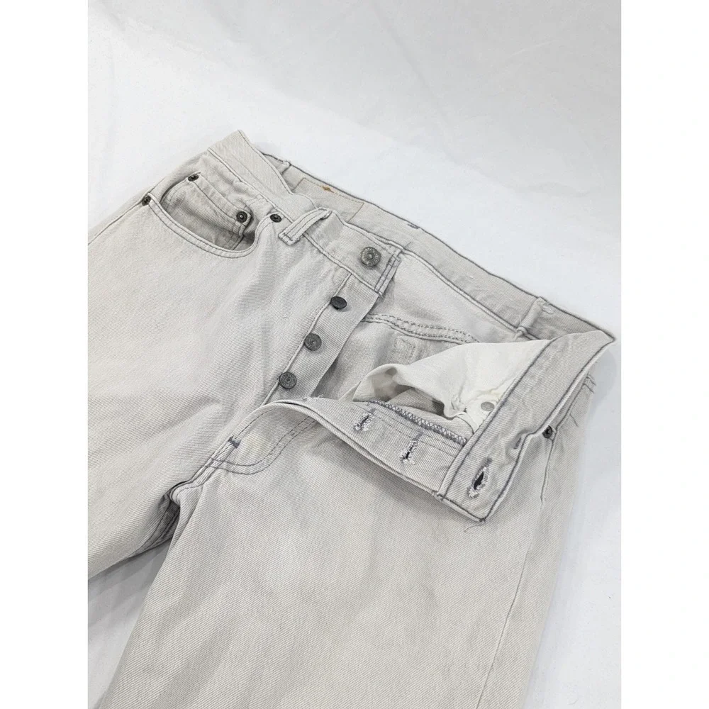 Vintage Levis 501 Jeans Mid 80s Light Wash‎ Silver Denim Workwear 30x32